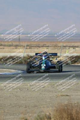 media/Nov-17-2024-CalClub SCCA (Sun) [[5252d9c58e]]/Group 2/Qual (Star Mazda Entrance)/